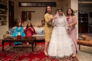 Yourtana Sulaiman, Tina Arfee, Joan Nahid, Gloria Imseih Petrelli and Shadee Vossoughi @ BroadwayWorld Yourtana Sulaiman, Tina Arfee, Joan Nahid, Gloria Imseih Petrelli and Shadee Vossough Photo