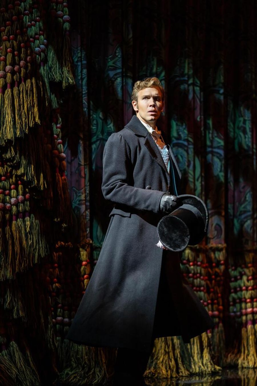 Photos: THE PHANTOM OF THE OPERA Extends at His Majesty's Theatre Image