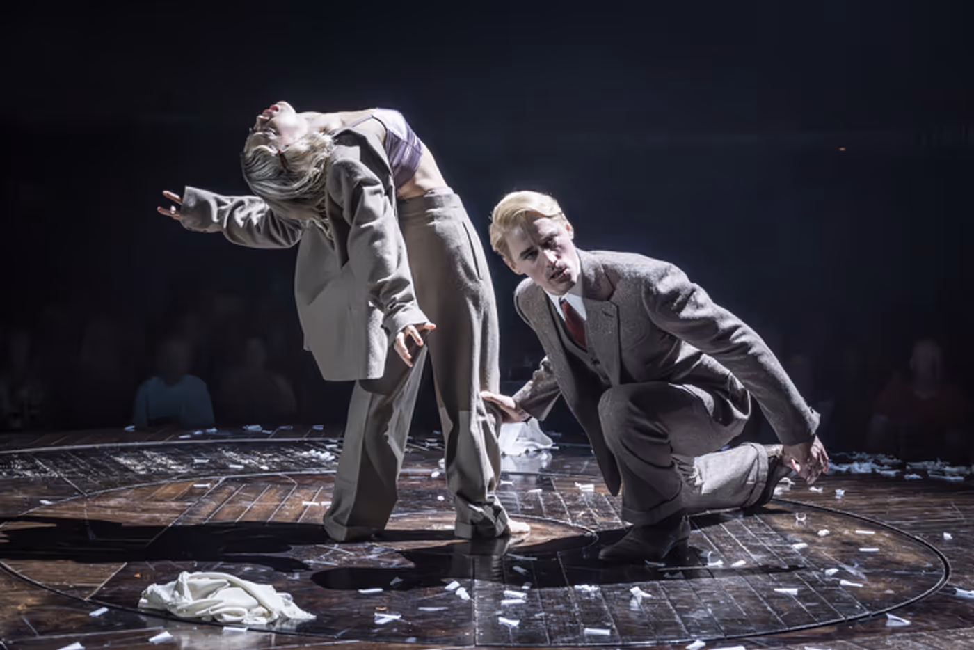 Photos: Reeve Carney, Eva Noblezada, and Ruthie Henshall Join CABARET in London  Image