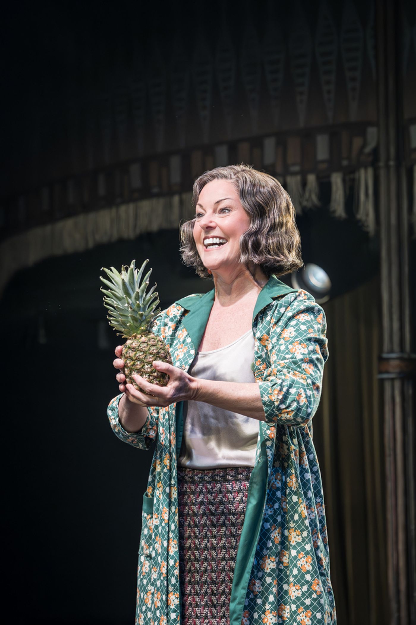 Photos: Reeve Carney, Eva Noblezada, and Ruthie Henshall Join CABARET in London  Image