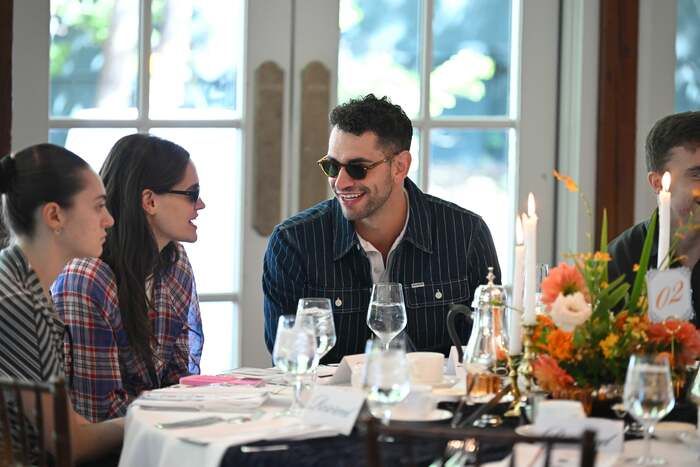 Photos: Phillipa Soo and Steven Pasquale Attend Romance-Themed Audible Event  Image