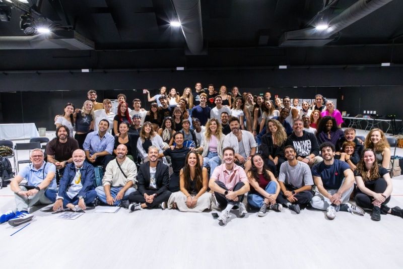 PHOTO: BUSCANDO A AUDREY comienza sus ensayos  Image