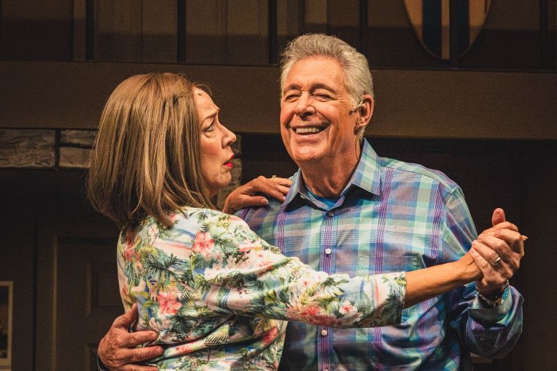 Review: ALONE TOGETHER at New Theatre Restaurant Image