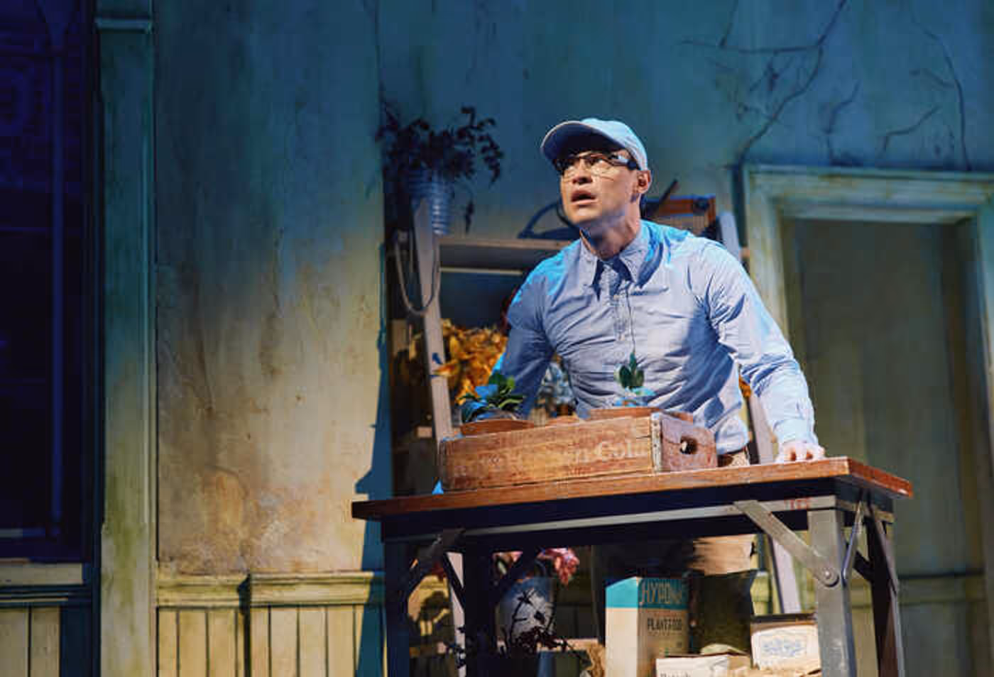Photos: Madeline Brewer and Thomas Doherty in LITTLE SHOP OF HORRORS  Image