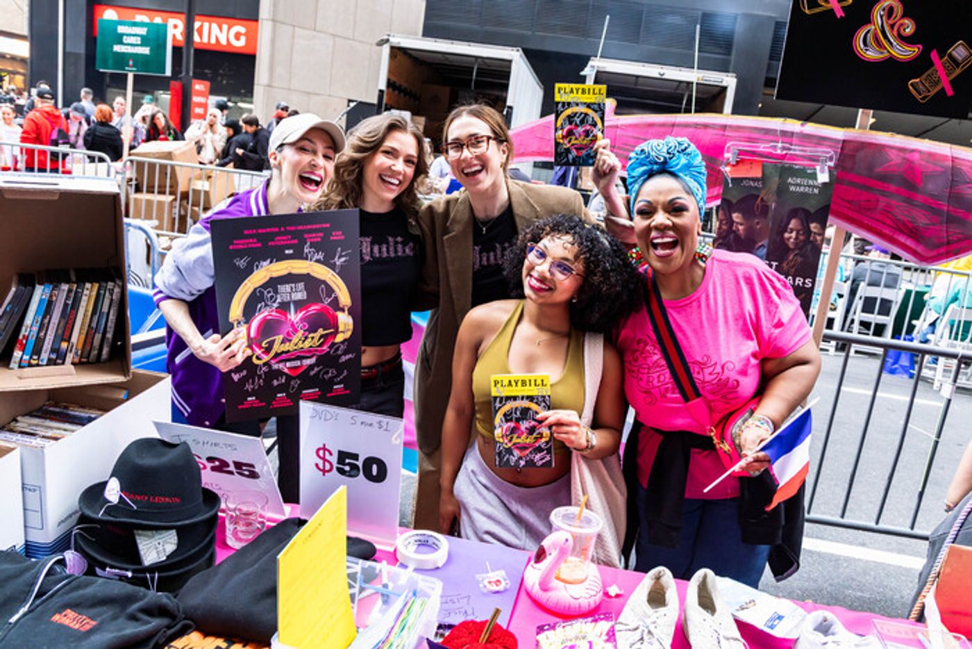 Photos: Broadway Flea Market & Grand Auction Raises Record $1,633,803  Image