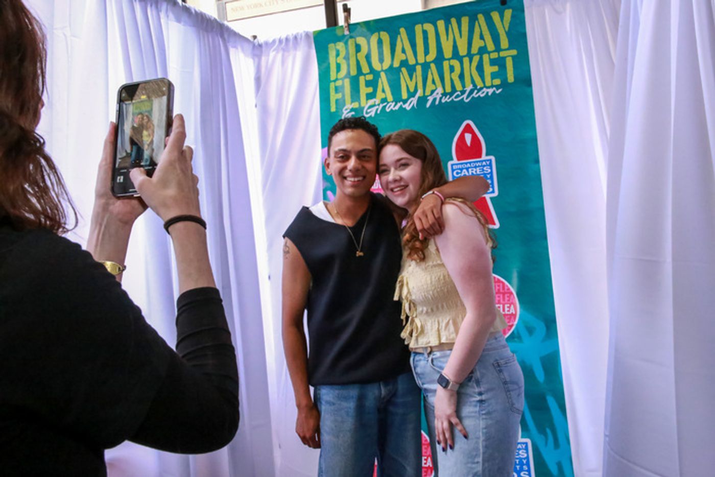 Photos: Broadway Flea Market & Grand Auction Raises Record $1,633,803  Image