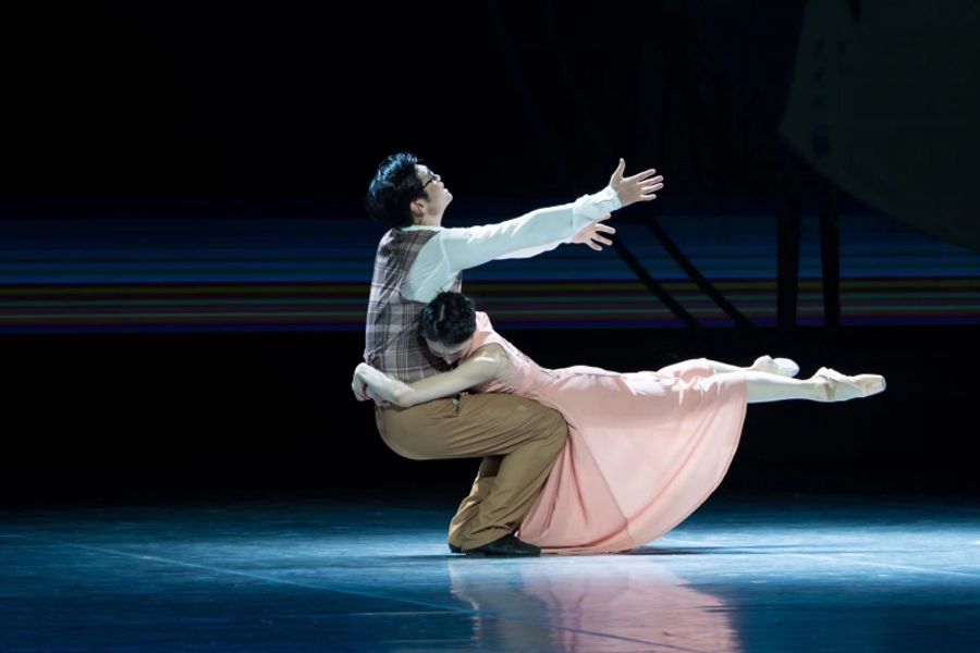 Review: Suzhou Ballet Theatre Presents THE LOVE BRIDGE / A BALLET COLLECTION at Teatro Arcimboldi Milano Image