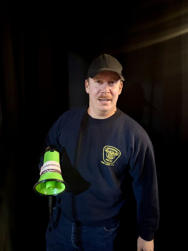 Photos: Joanna Pickering’s Tragicomedy MISTY AND ROVER at Chain Theatre  Image