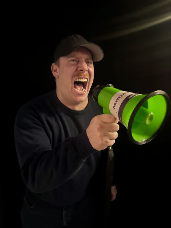 Photos: Joanna Pickering’s Tragicomedy MISTY AND ROVER at Chain Theatre  Image