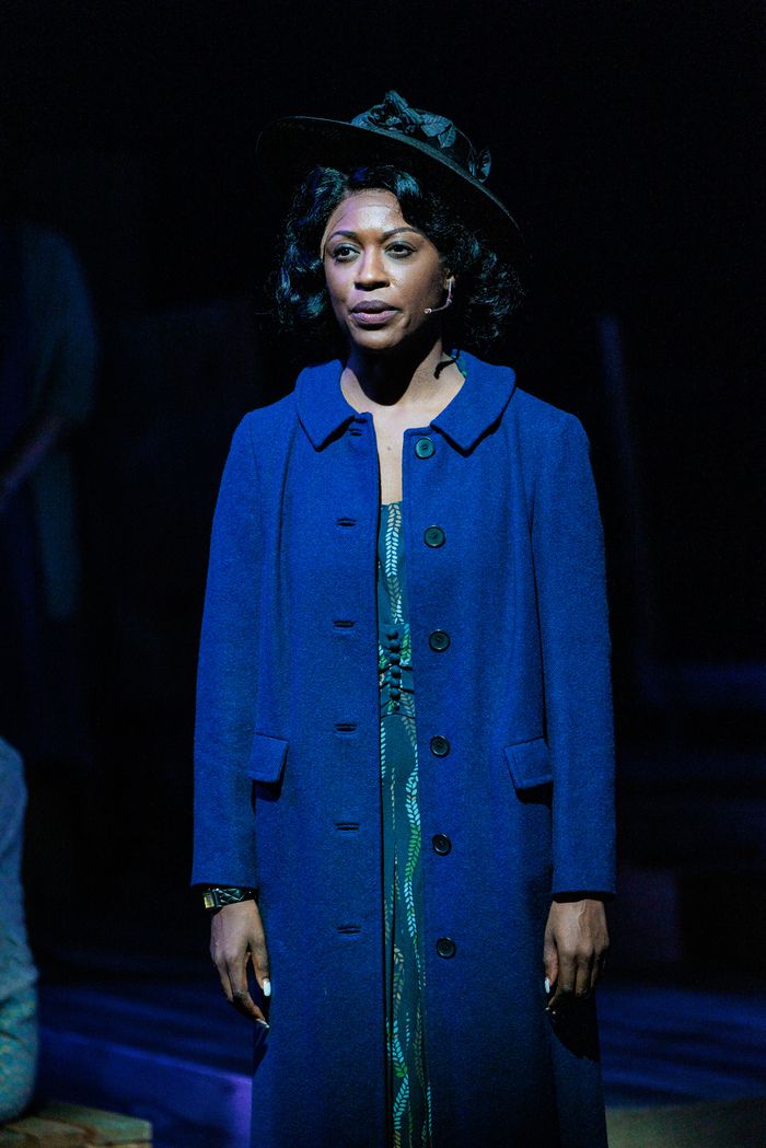 Photos: BONNIE & CLYDE at The Rev Theatre Company — photo 14 of 22