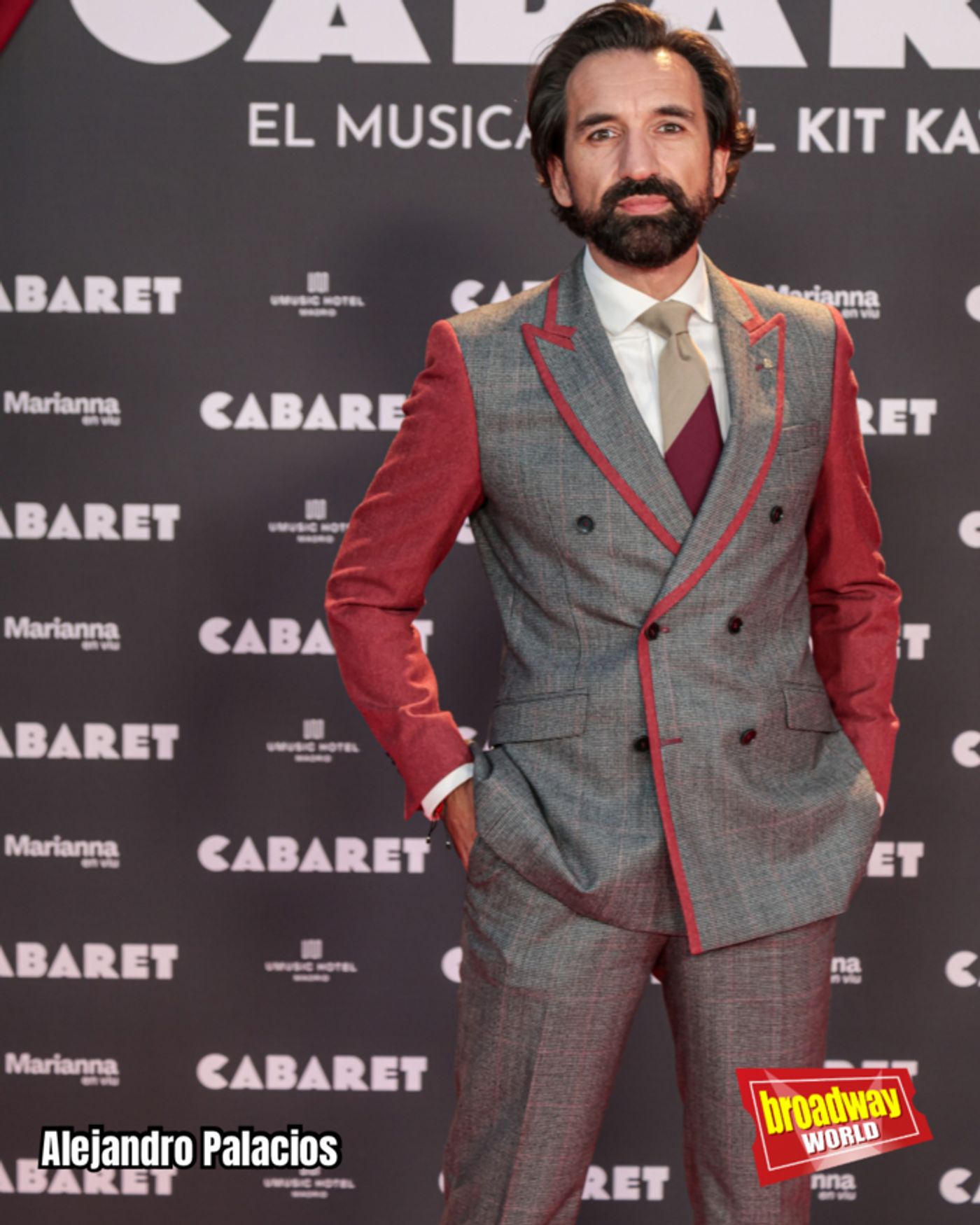 PHOTOS: Alfombra Roja del Estreno VIP de CABARET en el UMusic Hotel Teatro Albéniz de Madrid  Image