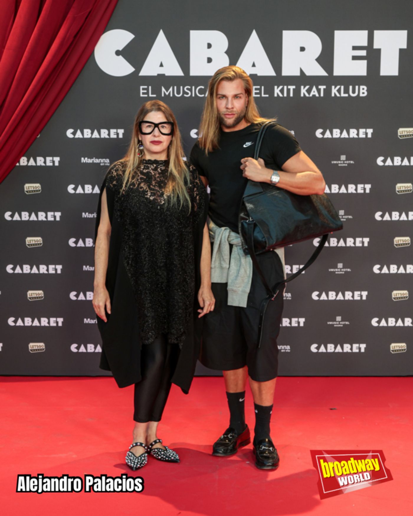 PHOTOS: Alfombra Roja del Estreno VIP de CABARET en el UMusic Hotel Teatro Albéniz de Madrid  Image
