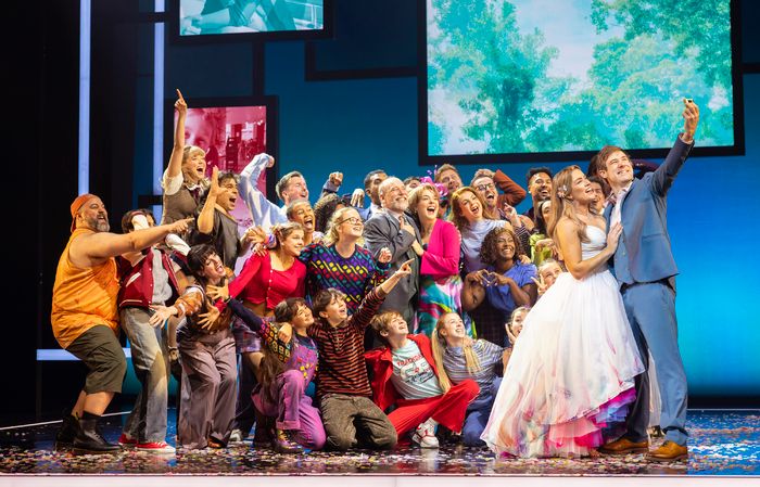 Photos: First Look at 13 GOING ON 30 THE MUSICAL in the West End — photo 1 of 12