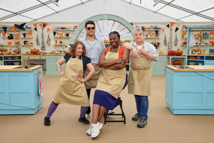 Video: Andrew Rannells Returns to THE GREAT AMERICAN BAKING SHOW as Co-Host of New Halloween Episode Video: Andrew Rannells Returns to THE GREAT AMERICAN BAKING SHOW as Co-Host of New Halloween Episode Image