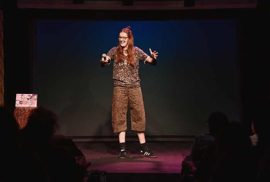 Photos: Lou Wall's BREAKING THE FIFTH WALL at SoHo Playhouse Image