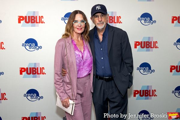 Sheila Kelley, Richard Schiff Photo