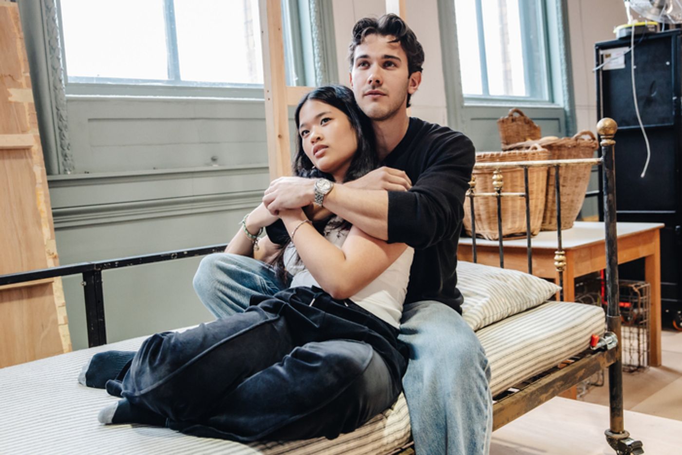 Photos: Inside Rehearsals for MISS SAIGON UK Tour  Image