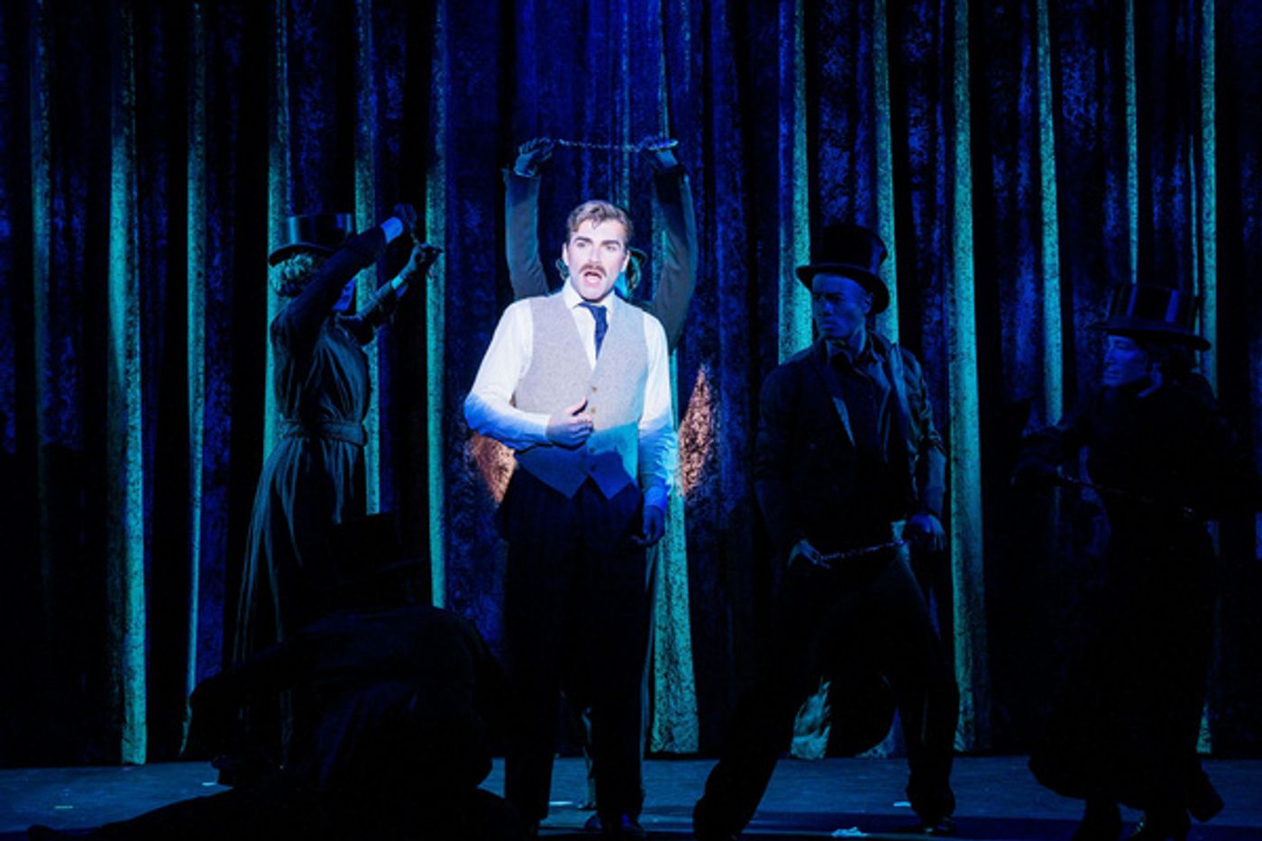 Photos: Ross ‘Rosé’ McCorkell Stars in FINDING NEVERLAND at OFC Creations Theatre Center  Image