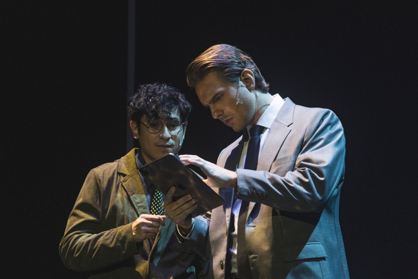 FIRST LOOK: West End Stars Christine Allado and Matt Blaker in THE BODYGUARD  Image