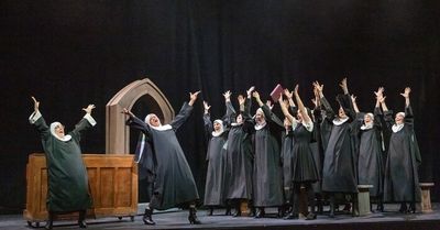 Amanda Bruton, Aeja Barrows and the Company Photo