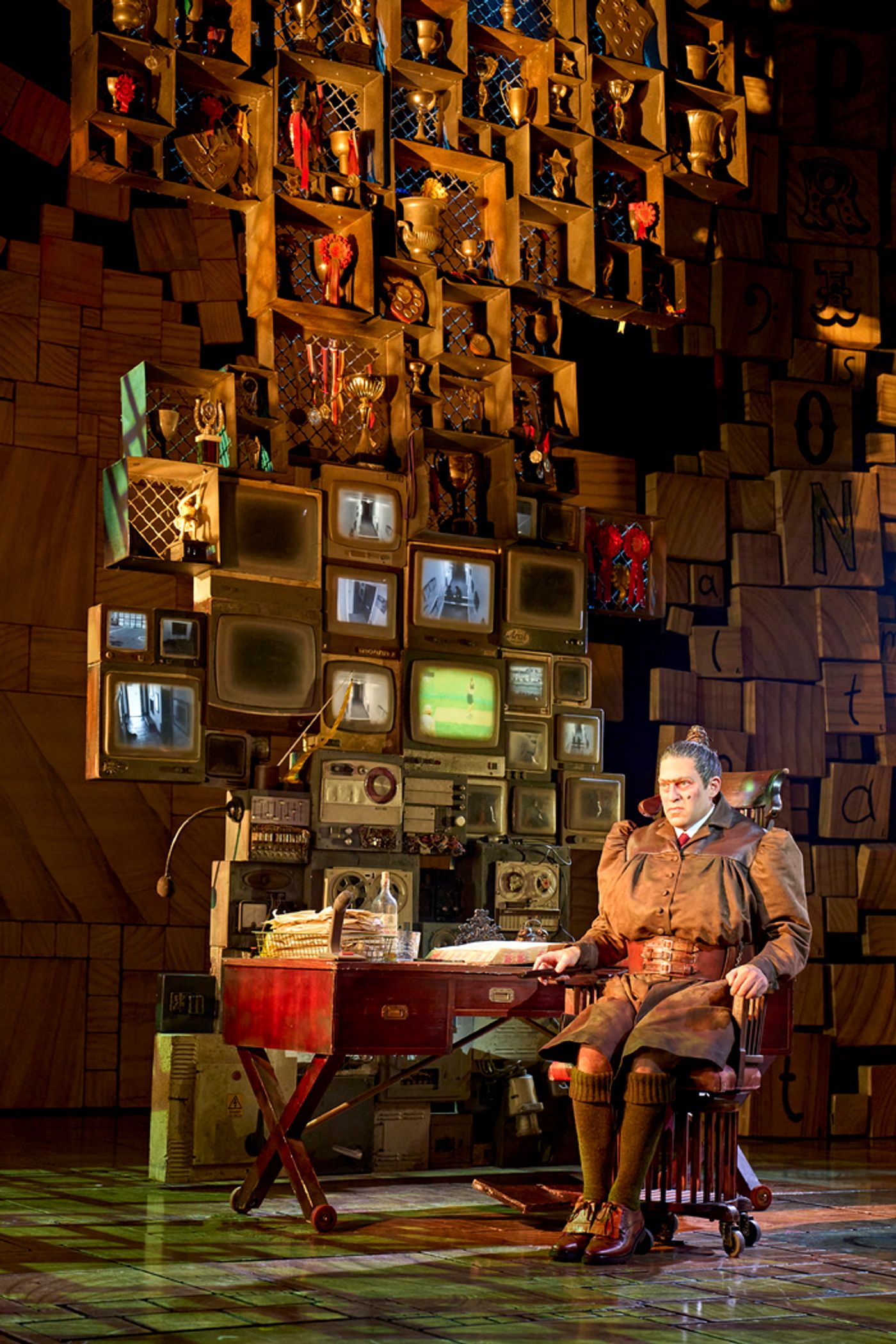 Photos: First Look the New Cast of MATILDA THE MUSICAL  Image