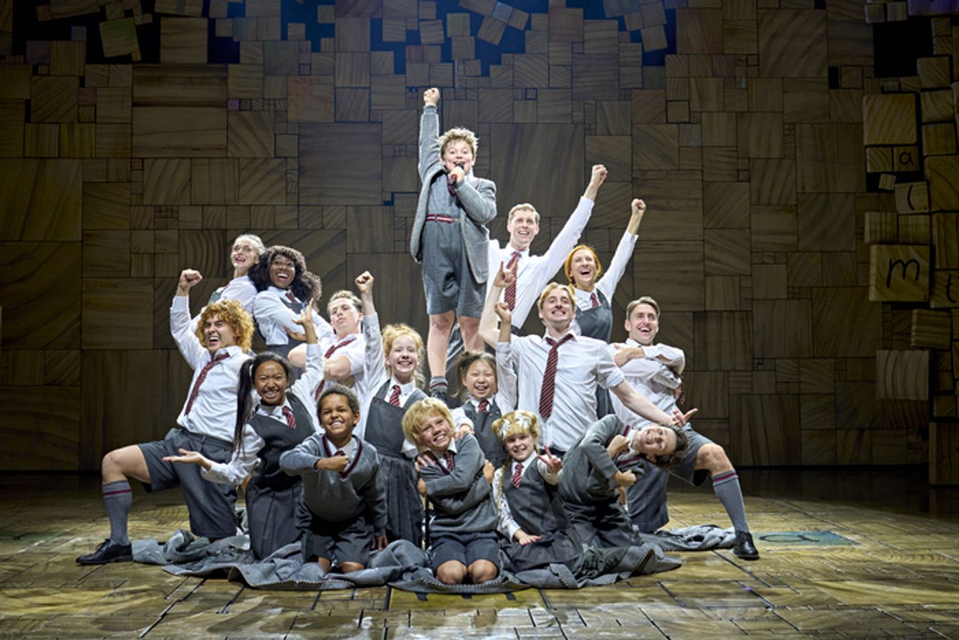Photos: First Look the New Cast of MATILDA THE MUSICAL  Image