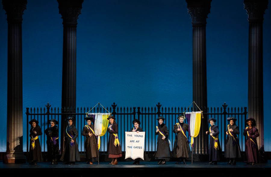 Photos: SUFFS North American Tour Marches On  Image