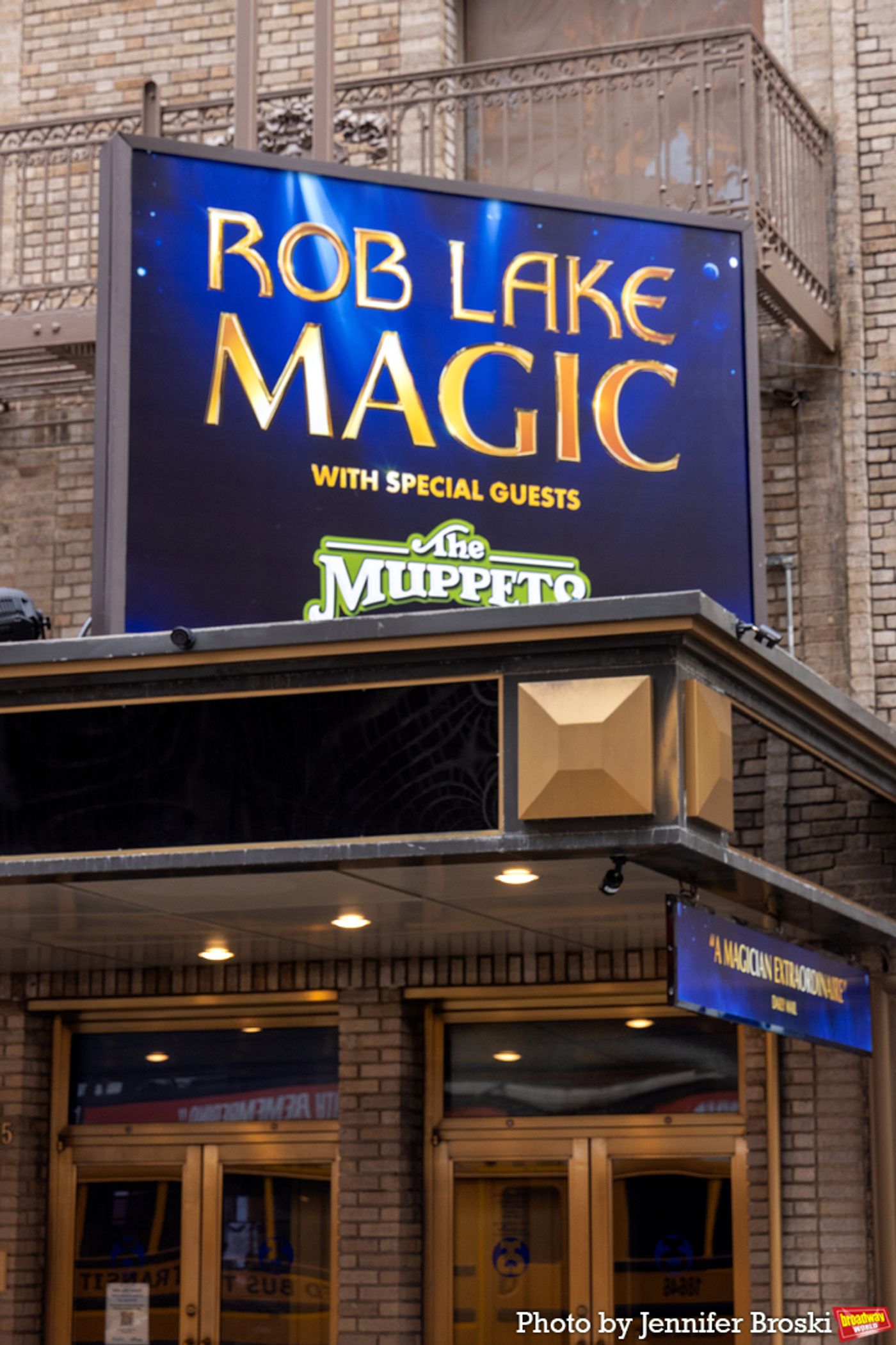 Up on the Marquee: ROB LAKE MAGIC  Image