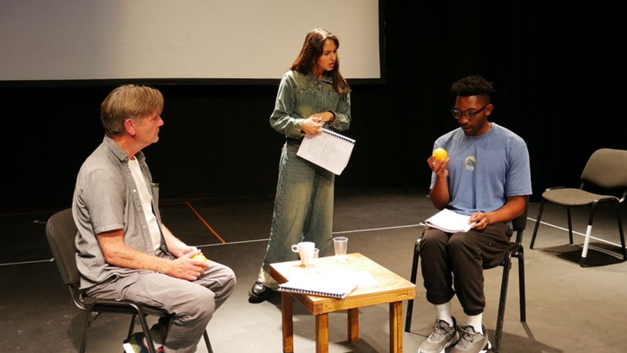 Photos: Inside Rehearsal for BLUE/ORANGE At Greenwich Theatre Image