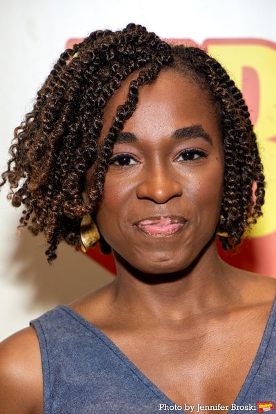 Kristolyn Lloyd Photo