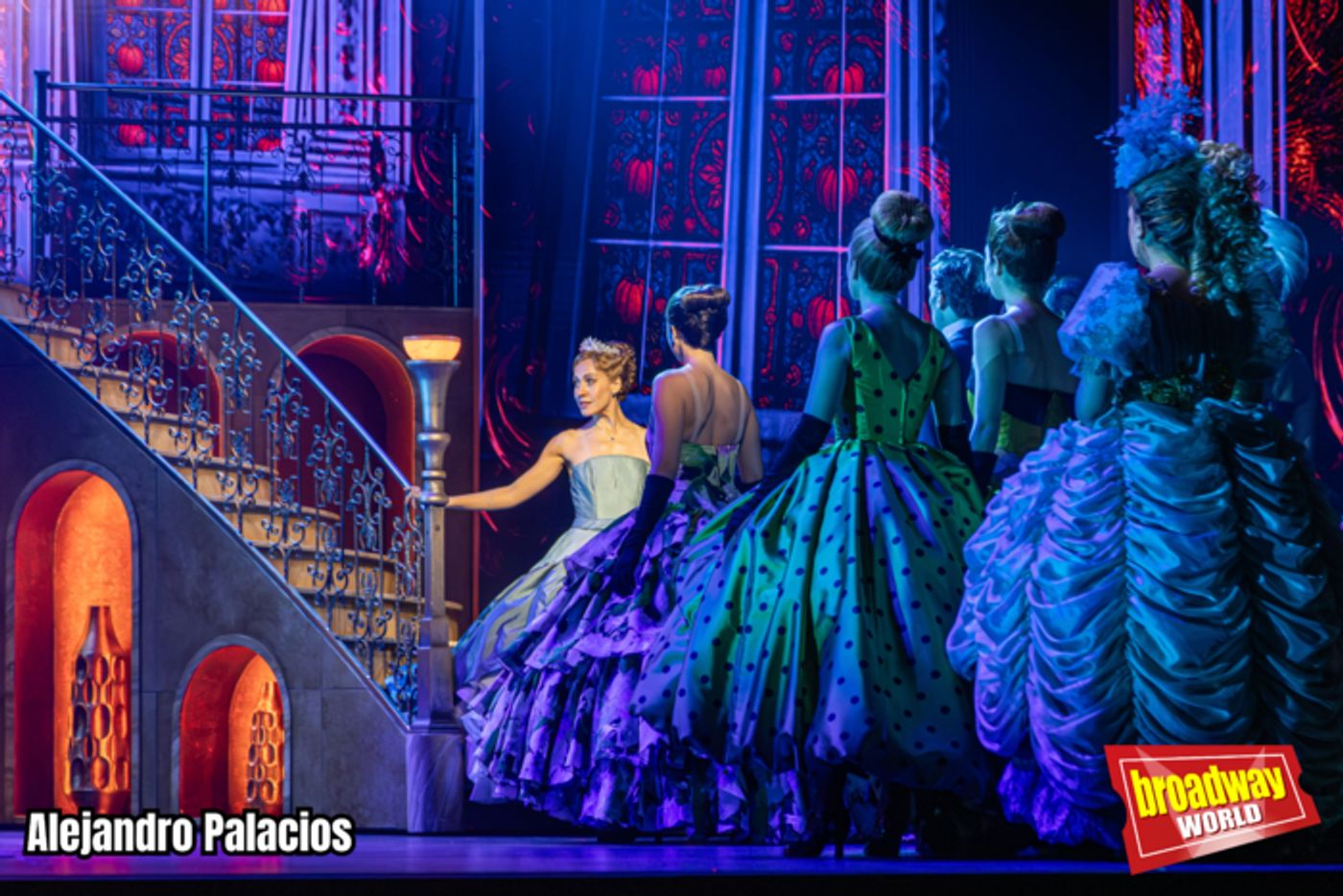 PHOTO: Disfruta de las espectaculares imágenes de CENICIENTA en el Coliseum de Madrid  Image