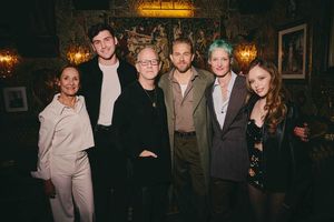 Laurie Metcalf, Charlie Hall, Ryan Murphy, Charlie Hunnam, Vicky Krieps and Suzanna Son @ BroadwayWorld Laurie Metcalf, Charlie Hall, Ryan Murphy, Charlie Hunnam, Vicky Krieps and Suzanna S Photo