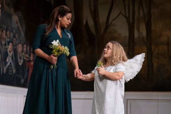 Ayesha Dharker and Francesca Mills  Photo