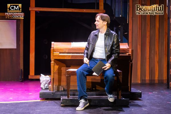 The Cast of BEAUTIFUL: THE CAROLE KING MUSICAL Photo