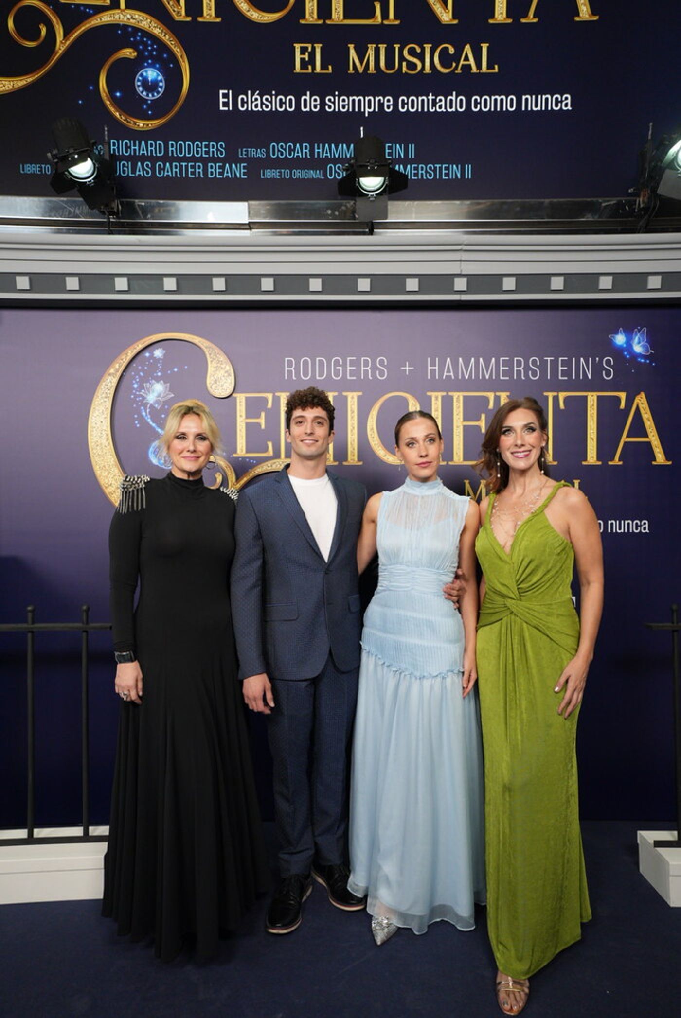 PHOTO: Así fue la noche de estreno de CENICIENTA en el Coliseum de Madrid  Image
