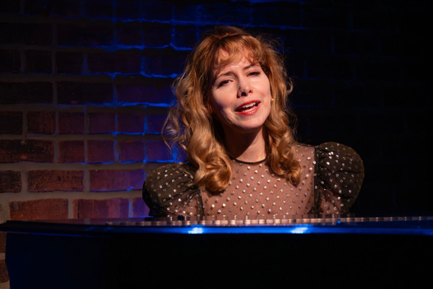 Photos: Aubrey Plaza Shines in LET'S LOVE! Extended Run  Image