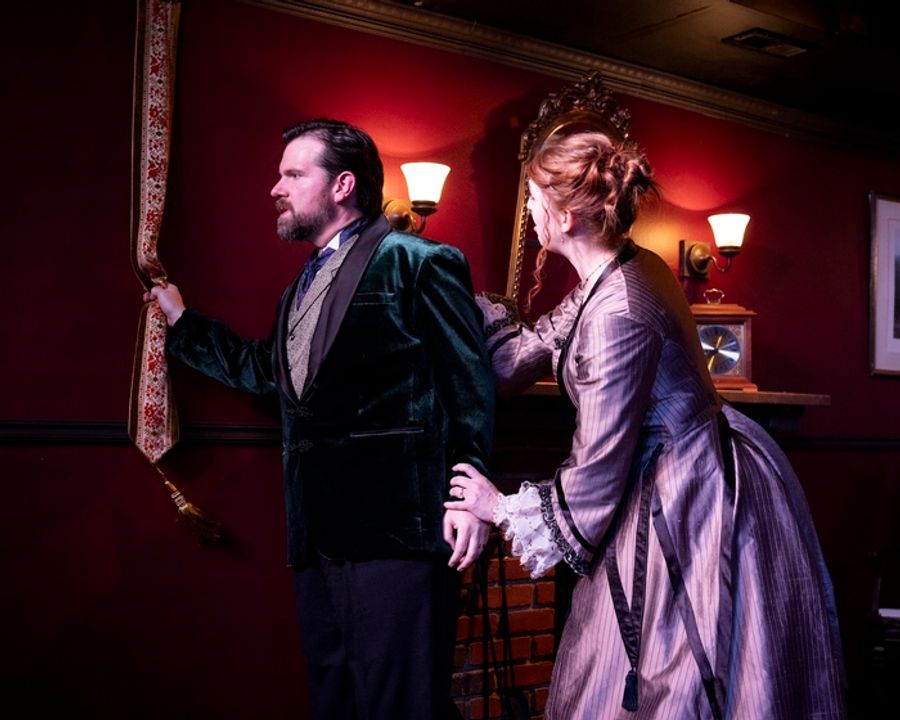 Photos: GASLIGHT (ANGEL STREET) Now Playing at Oil Lamp Theater Image