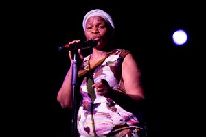 Tshidi Manye Photo