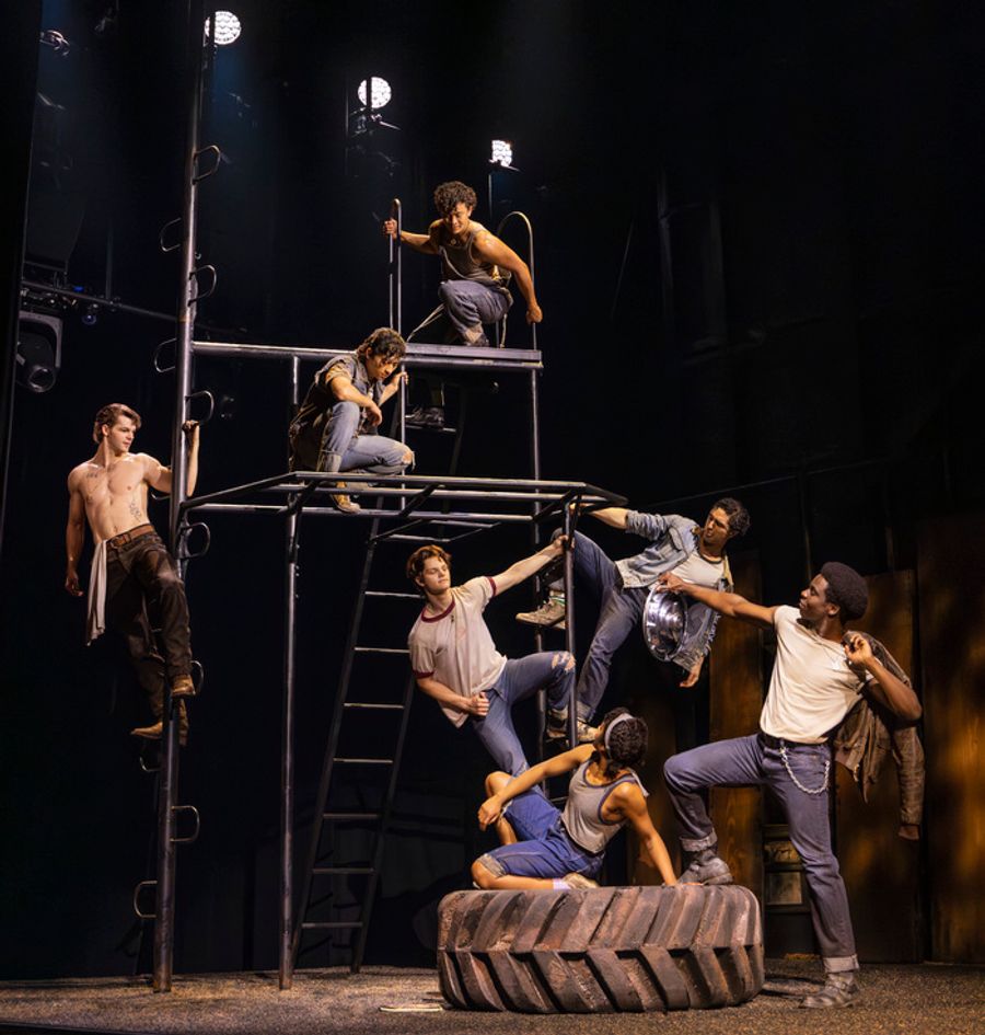 Exclusive: First Look at THE OUTSIDERS National Tour Image