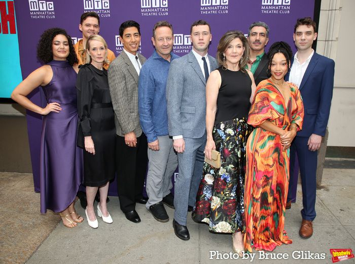 Photos: PUNCH Company Takes Bows and Walks the Red Carpet on Opening Night — photo 63 of 63