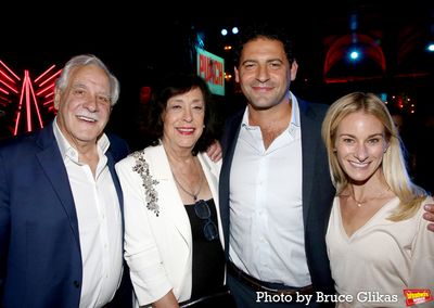 Ron Shechtman, Lynne Meadow, Jonathan Shechtman and Katherine Shechtman Photo