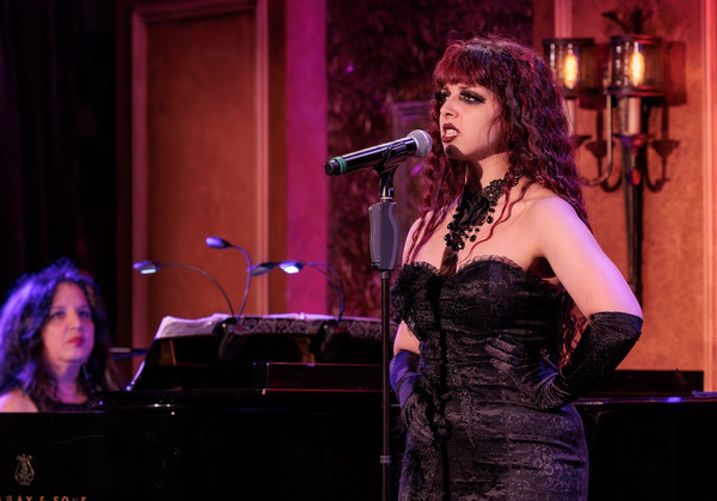 Photos: Artemisia LeFay's WASTED GIRL Debuts at 54 Below  Image