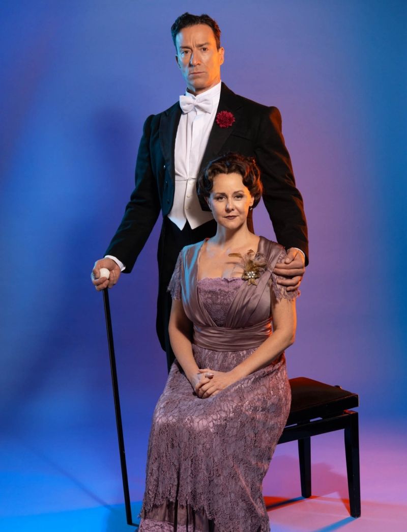 PHOTO: Primera imagen de Pablo Puyol y Julia Möller en HOUDINI  Image