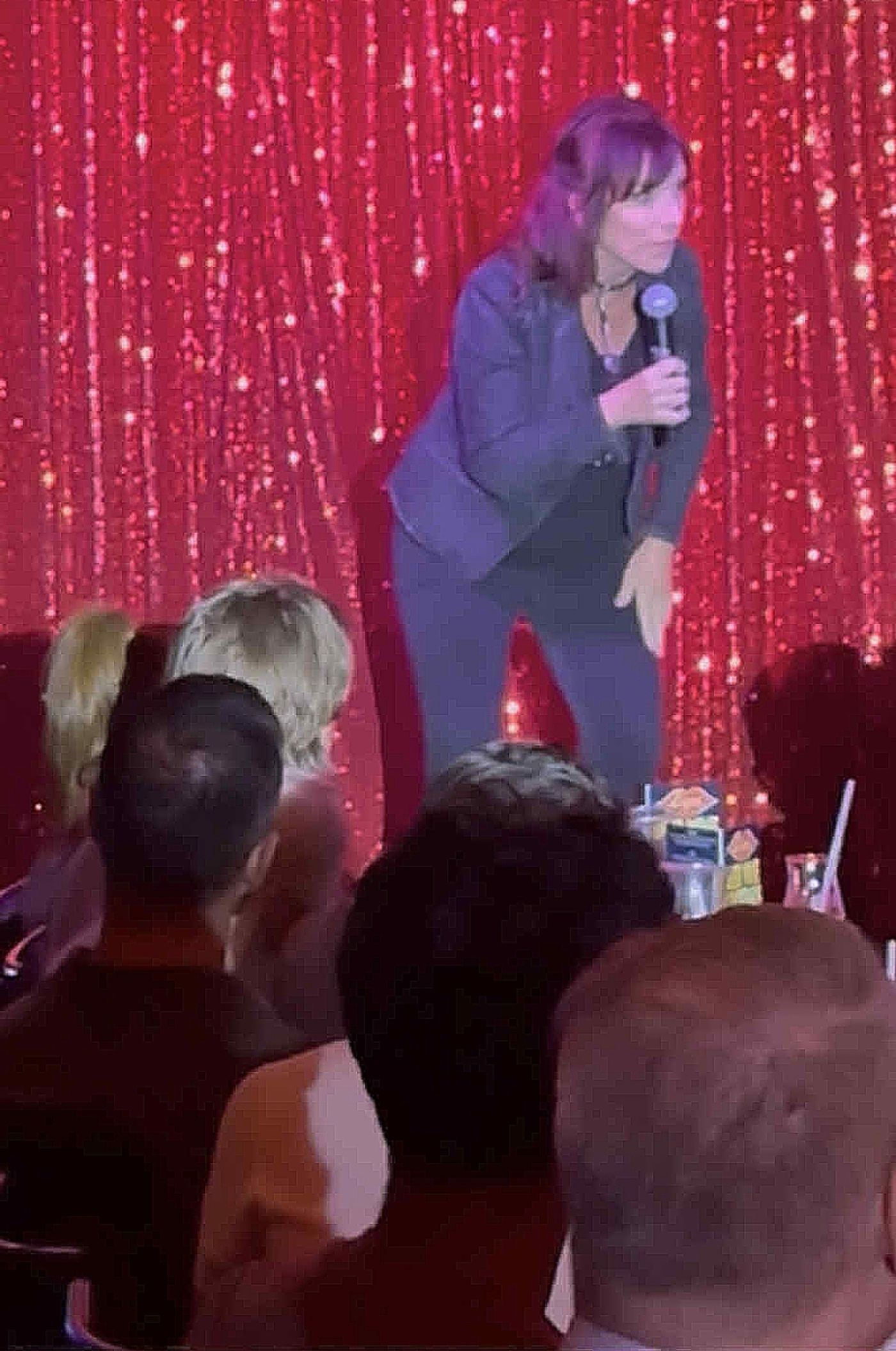 Review: BARBARINO’S BIG NITE OUT at Lips Is a Throwback to Old NYC Nightlife Review: BARBARINO’S BIG NITE OUT at Lips Is a Throwback to Old NYC Nightlife Image