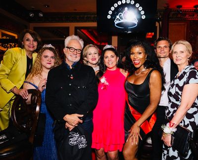 Beth Leavel, Bonnie Milligan, Bradley Whitford, Katie Finneran, Cecily Strong, Peperm Photo
