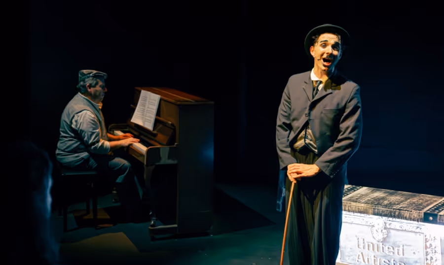 Review: Daniel Anderson is delightful as THE TRAMP at the Artscape Image