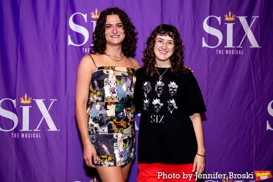 Photos: The Queendom Reunites to Celebrate 4 Years of SIX Image