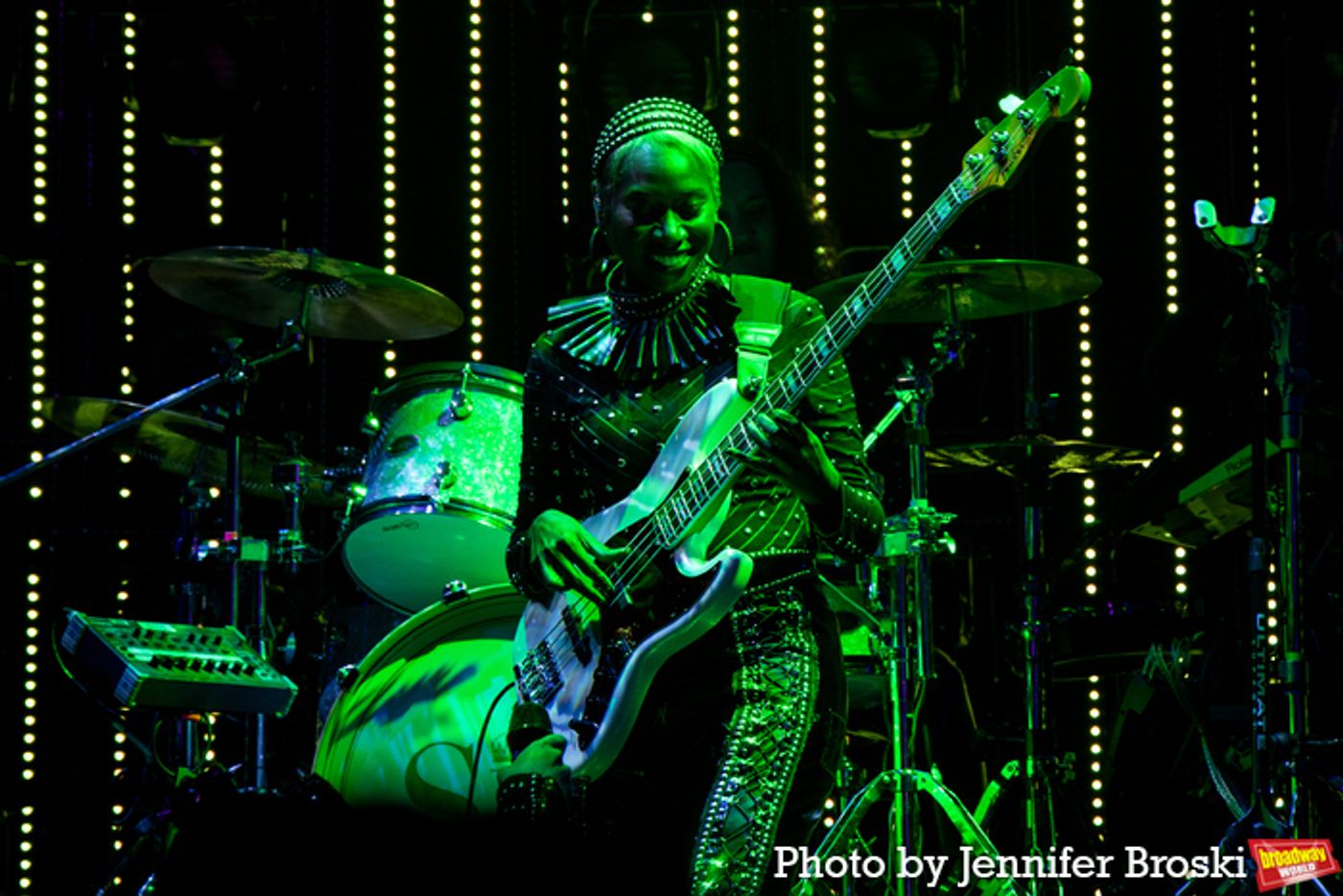 Photos: SIX Celebrates 4 Years on Broadway  Image