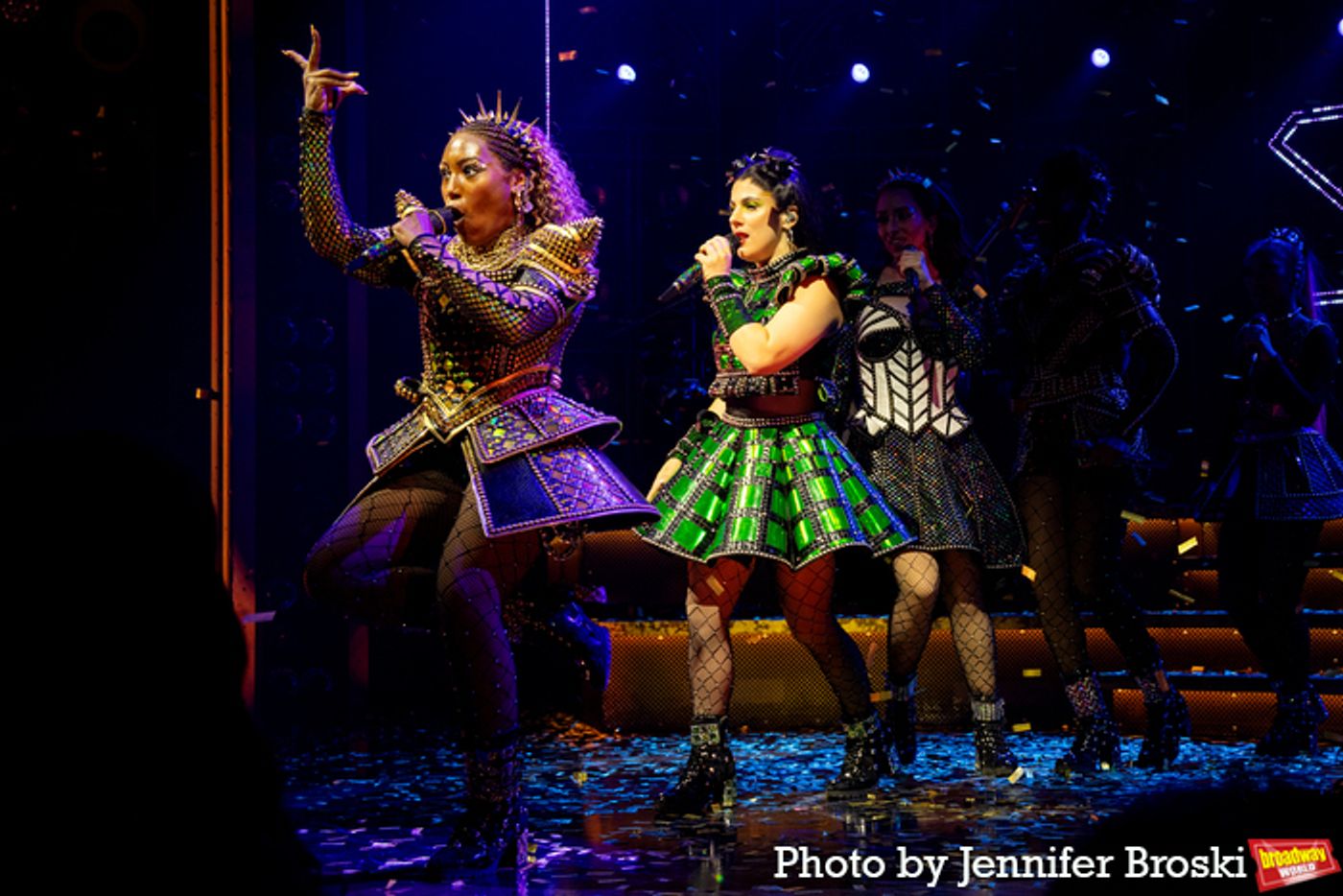 Photos: SIX Celebrates 4 Years on Broadway  Image