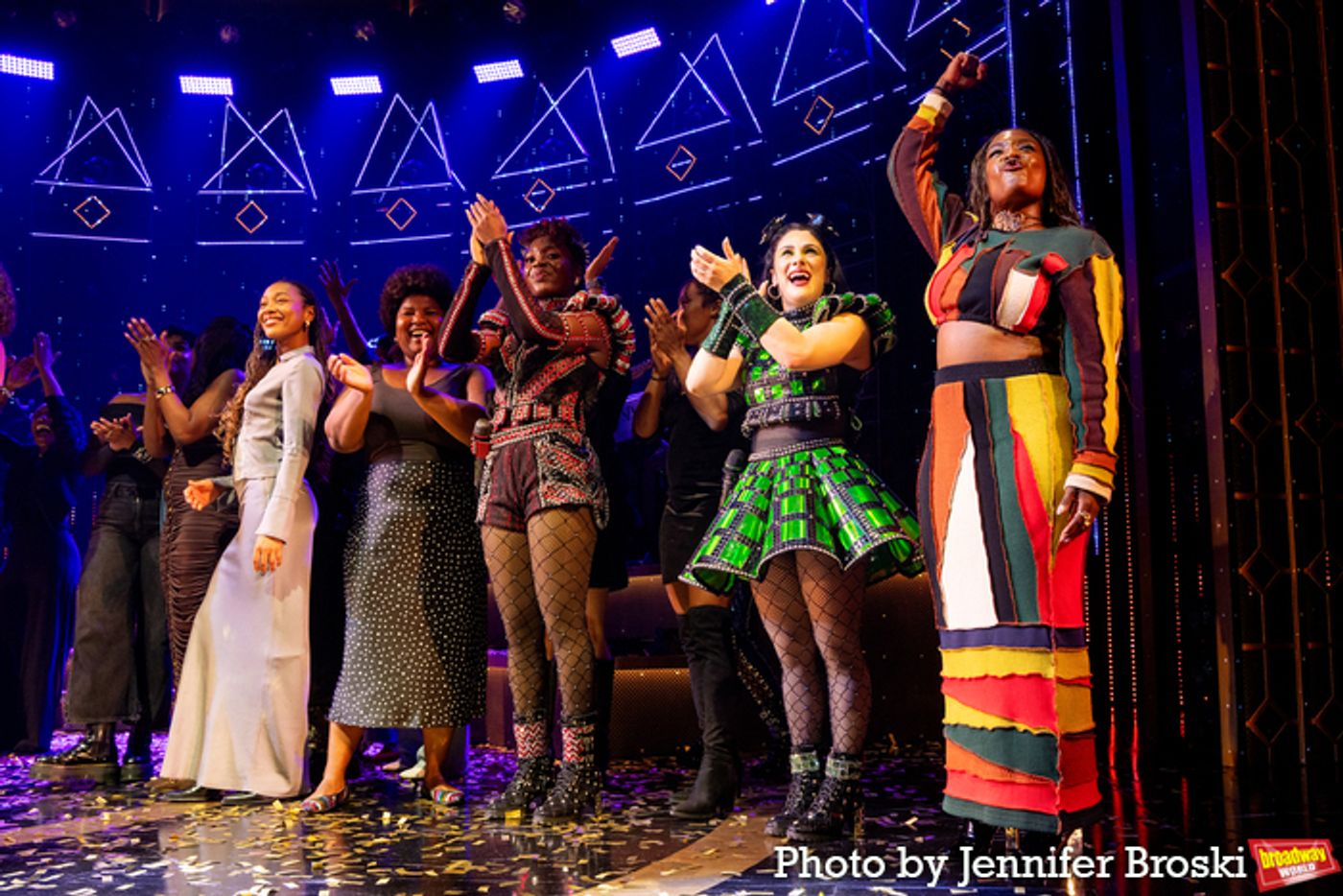 Photos: SIX Celebrates 4 Years on Broadway  Image